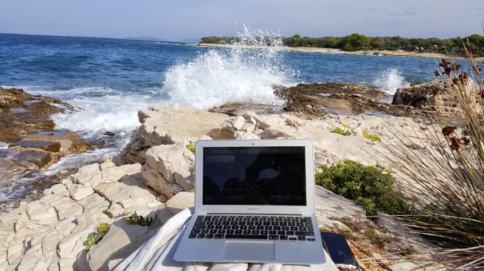 Digital nomad lifestyle